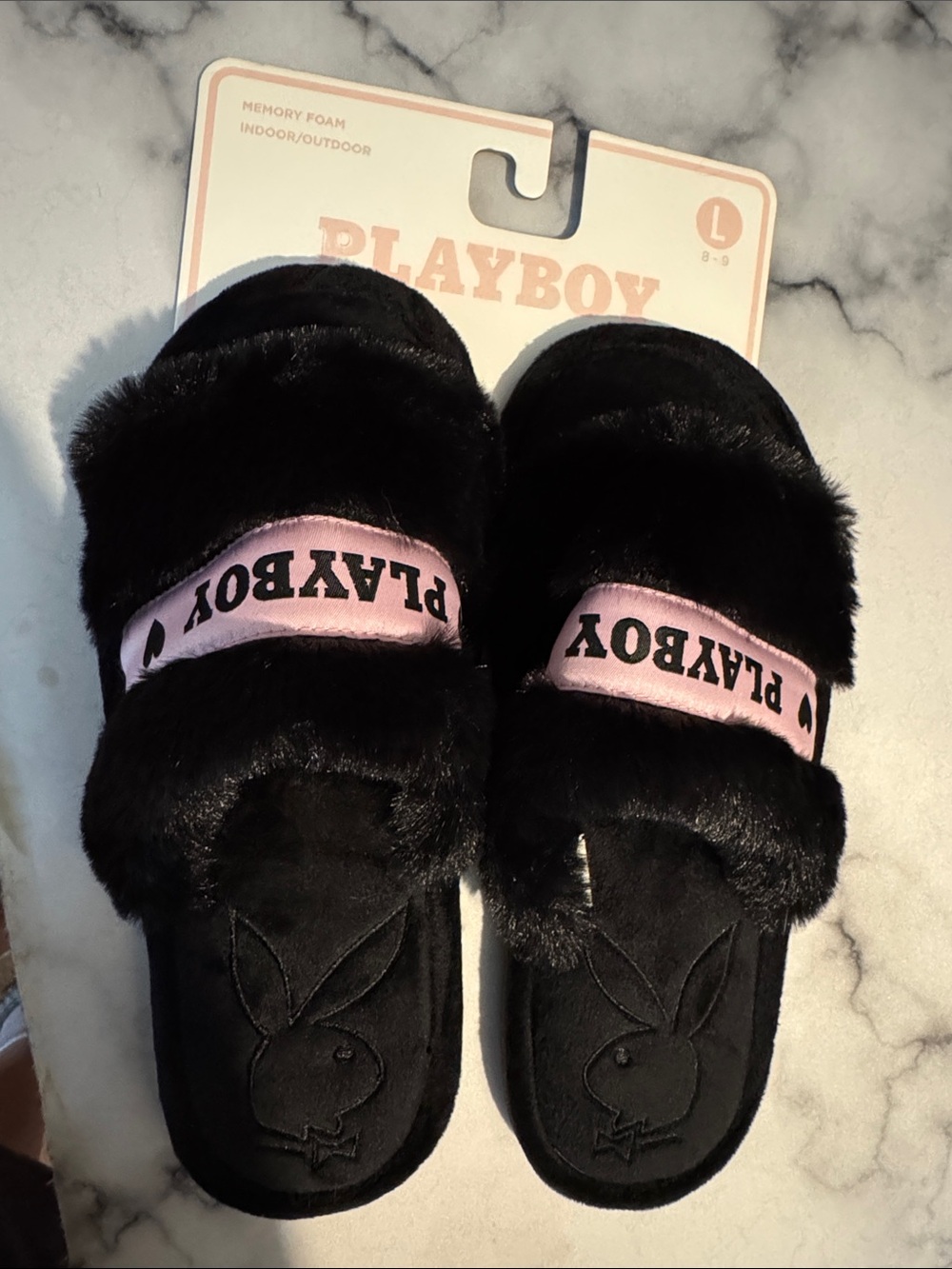 NWT 🐰 PLAYBOY 🖤 Black Faux-Fur Slide Slippers with Pink Logo